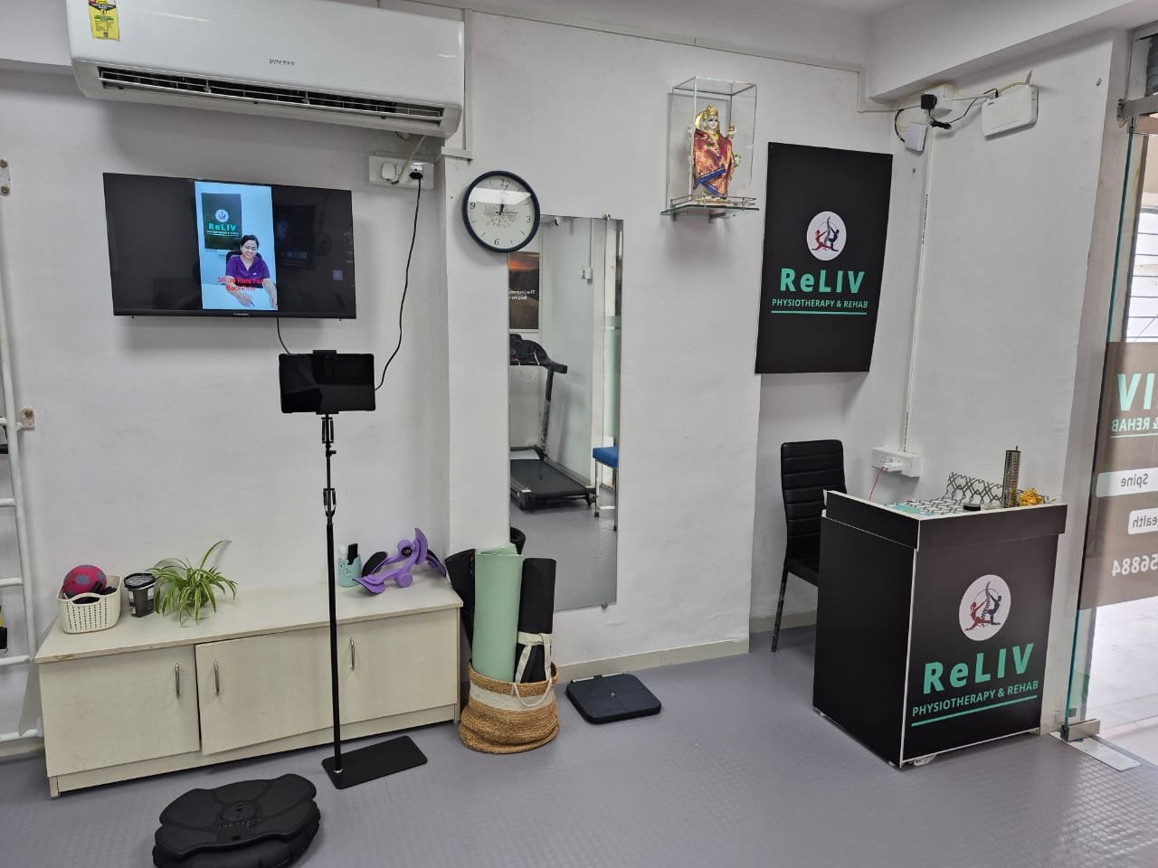 WhatsApp Image 2025-11-13 at 10.42.31 AM